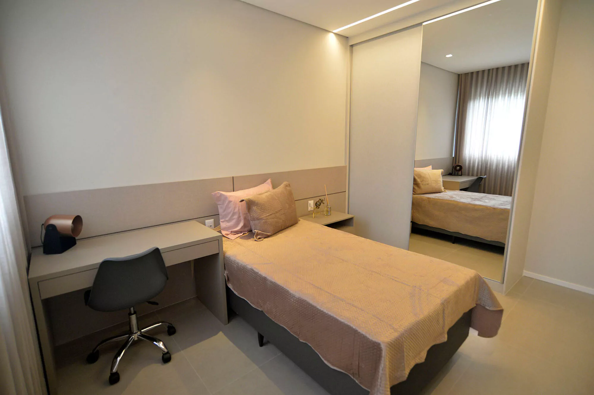 Quarto da Casa Ipê Amarelo